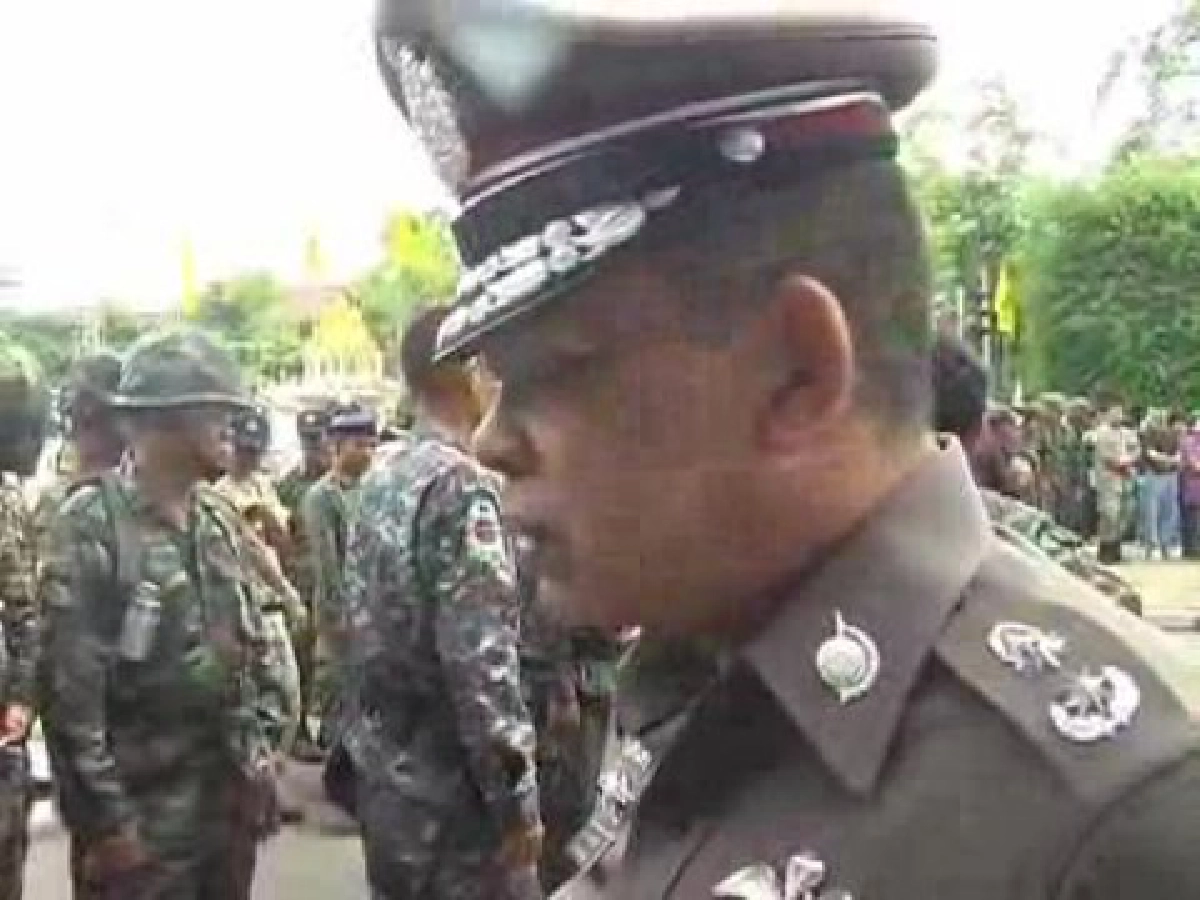 เร่งทำความสะอาดเทศบาลนครอุดรฯหลังแดงเผา