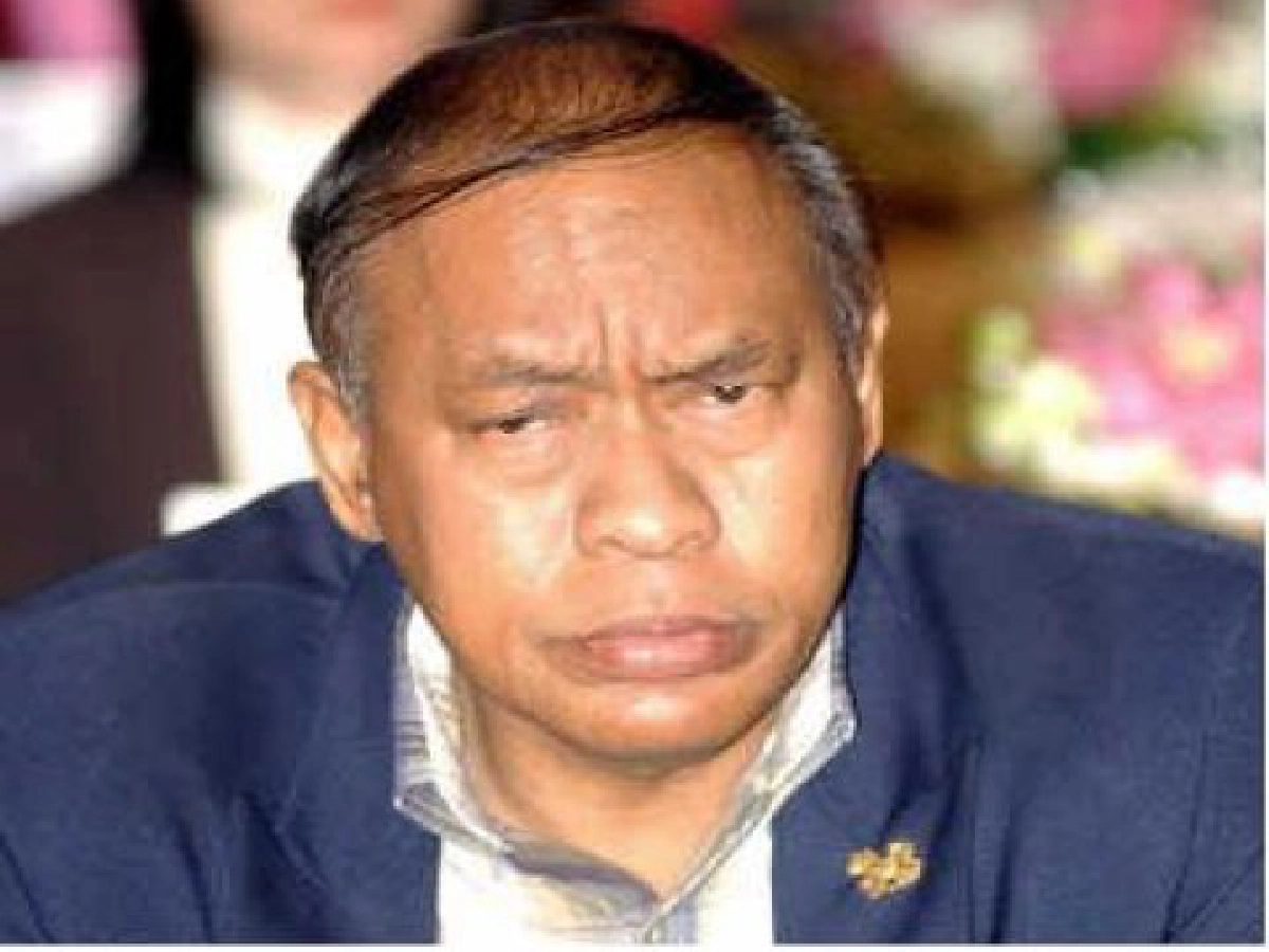 อินทรีดำ อดีตนักเตะทีมชาติไทยสิ้นลมแล้ว อินทรีดำ อดีตนักเตะทีมชาติไทยสิ้นลมแล้ว