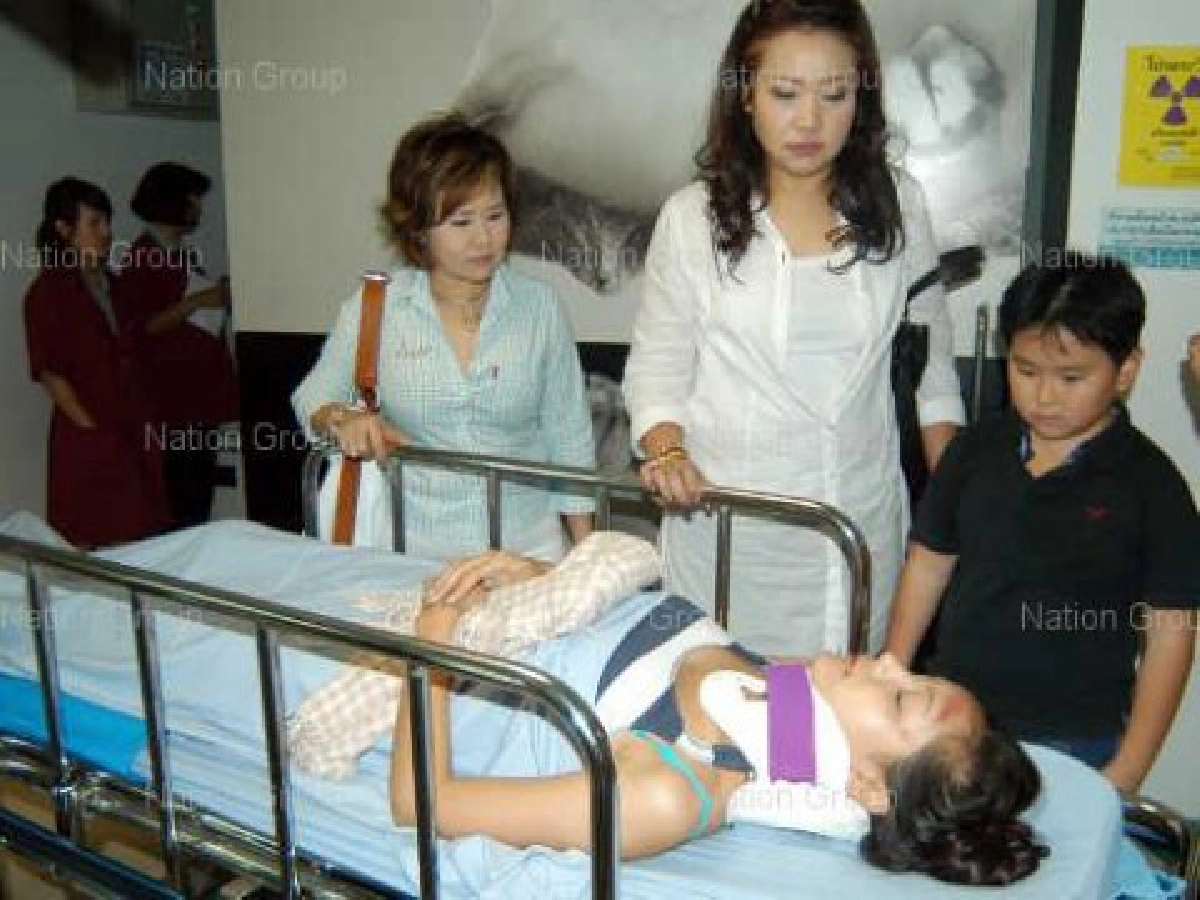 "หยก"ธัญยกันต์นางเอกนักฆ่าขนตางอนรถคว่ำเจ็บ