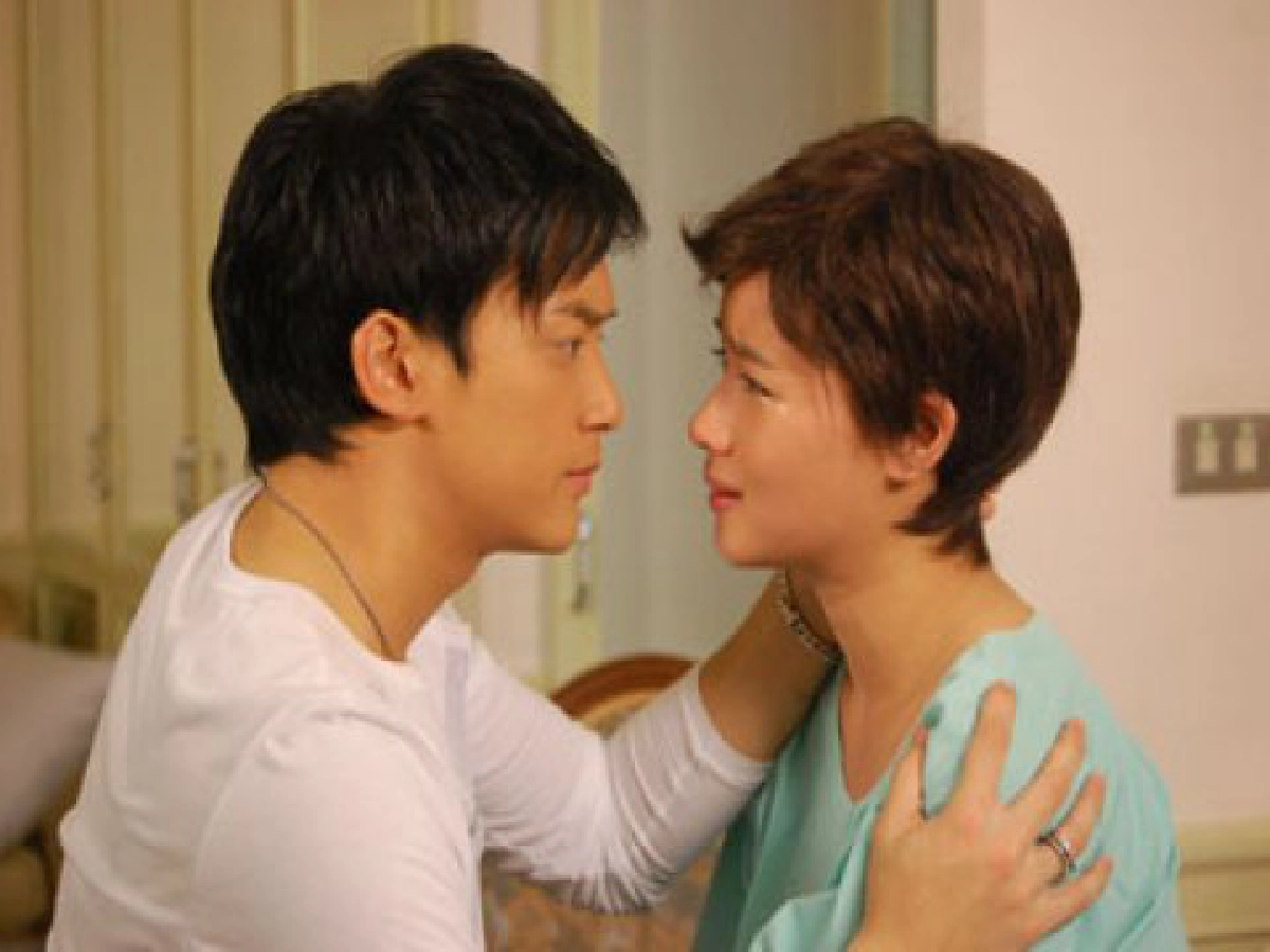 อังคารที่ 1 มิถุนายน 2553
อังคารที่ 1 มิถุนายน 2553