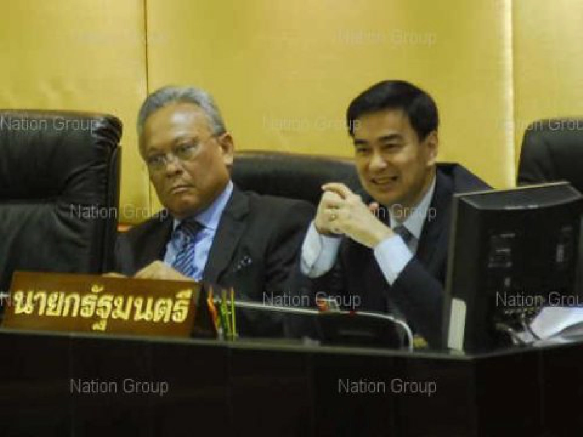ปชป.โยน"มาร์ค-เทือก"จัดเก้าอี้รมต. 