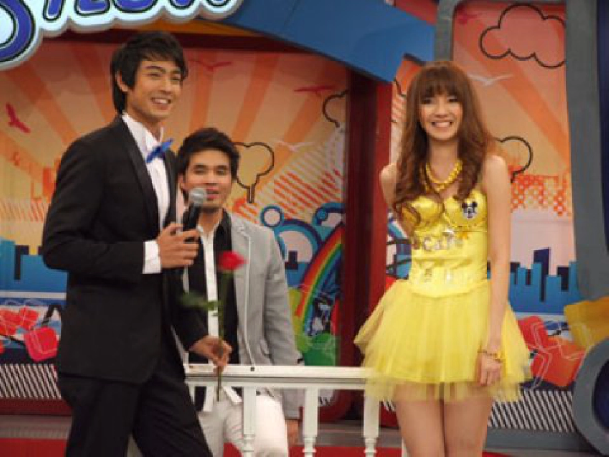 พฤหัสบดีที่ 10 มิถุนายน 2553
พฤหัสบดีที่ 10 มิถุนายน 2553