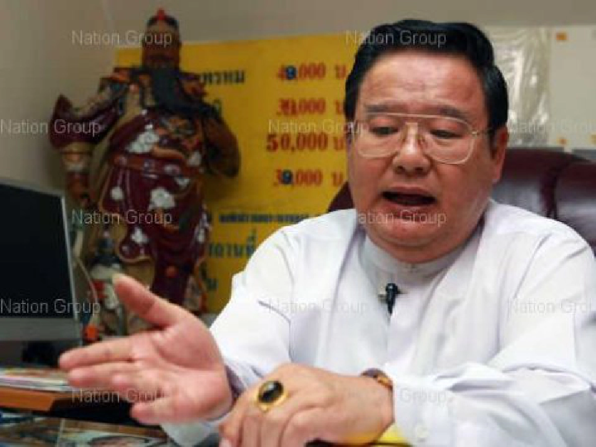 หมอนิดเตือนอภิสิทธิ์ระวังถูกปองร้ายจากมือมืด หมอนิดเตือนอภิสิทธิ์ระวังถูกปองร้ายจากมือมืด