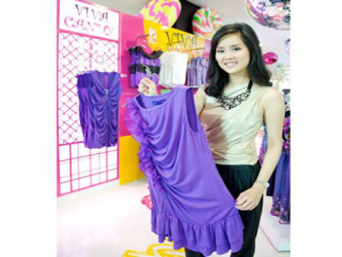 เติมสีสันให้สาวยุคใหม่ได้เฉิดฉาย
เติมสีสันให้สาวยุคใหม่ได้เฉิดฉาย