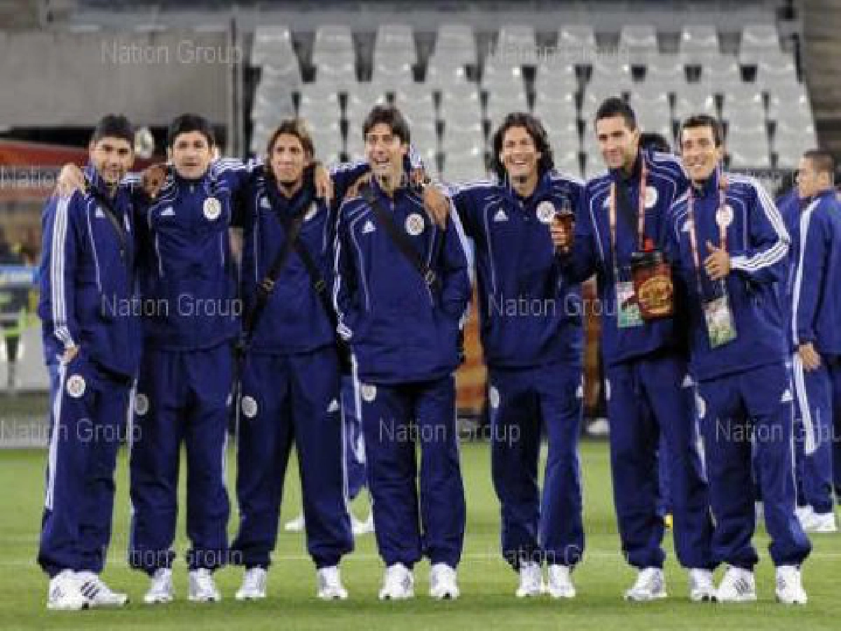 อิตาลีใช้4-3-3อัดปารากวัย
กังหันส้มบดแข้งโคนมวันนี้ อิตาลีใช้4-3-3อัดปารากวัย
กังหันส้มบดแข้งโคนมวันนี้