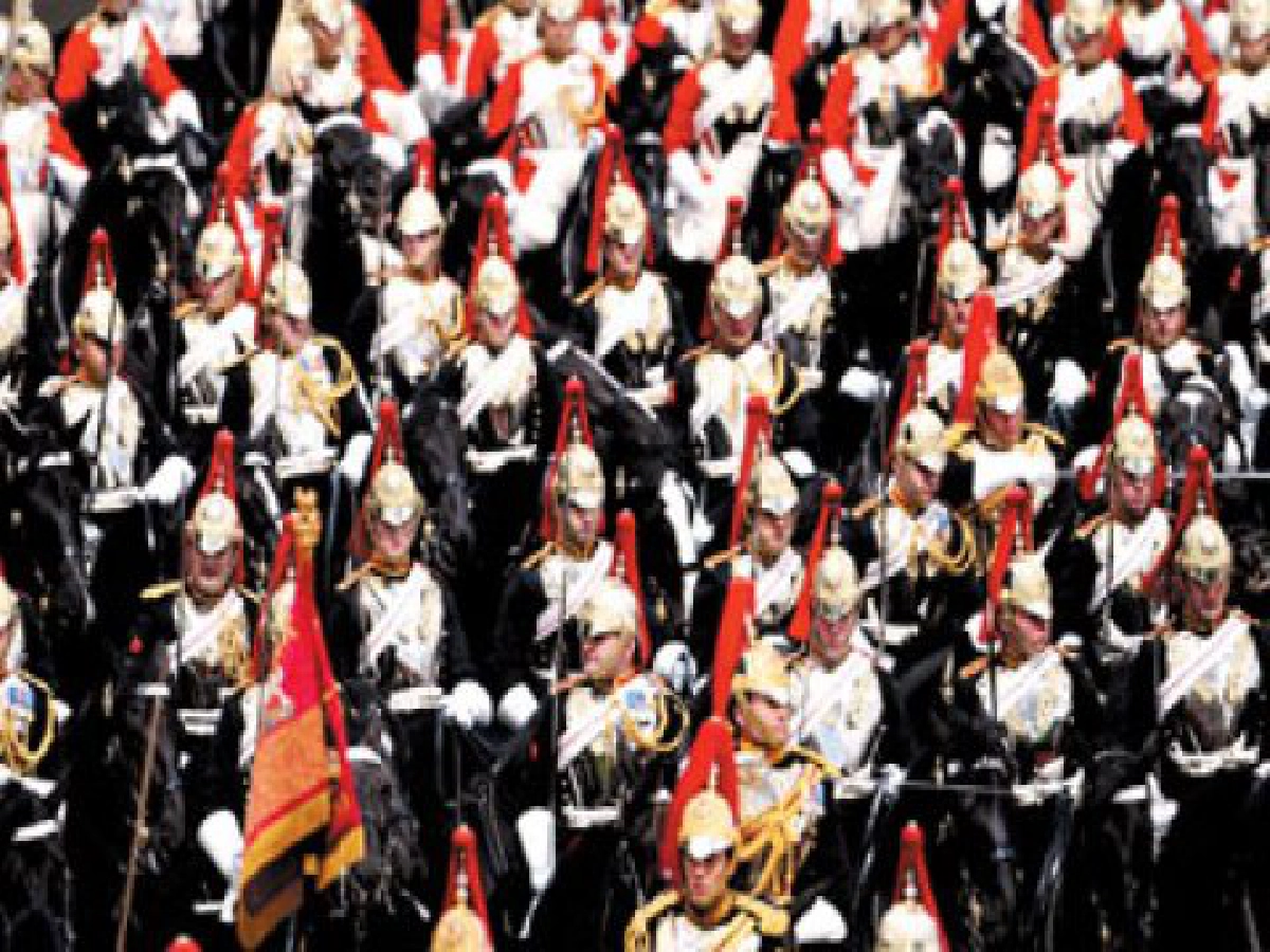 เฉลิมพระเกียรติ 84 พรรษาควีนอลิซาเบธ เฉลิมพระเกียรติ 84 พรรษาควีนอลิซาเบธ