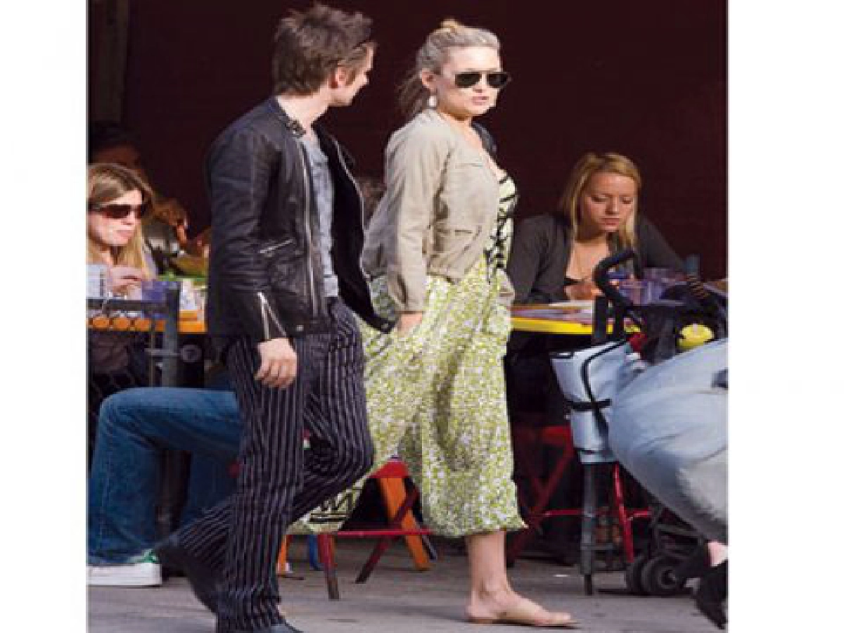 เคท ฮัดสัน ปลูกรักหนุ่มร็อกวง MUSE
เคท ฮัดสัน ปลูกรักหนุ่มร็อกวง MUSE