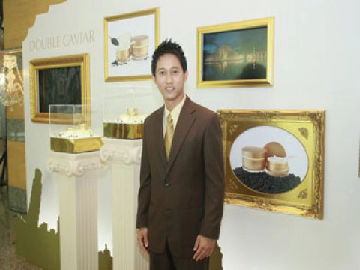 เสิร์ฟ ดับเบิ้ล คาเวียร์ บรรณาการผิวหน้าสวย

