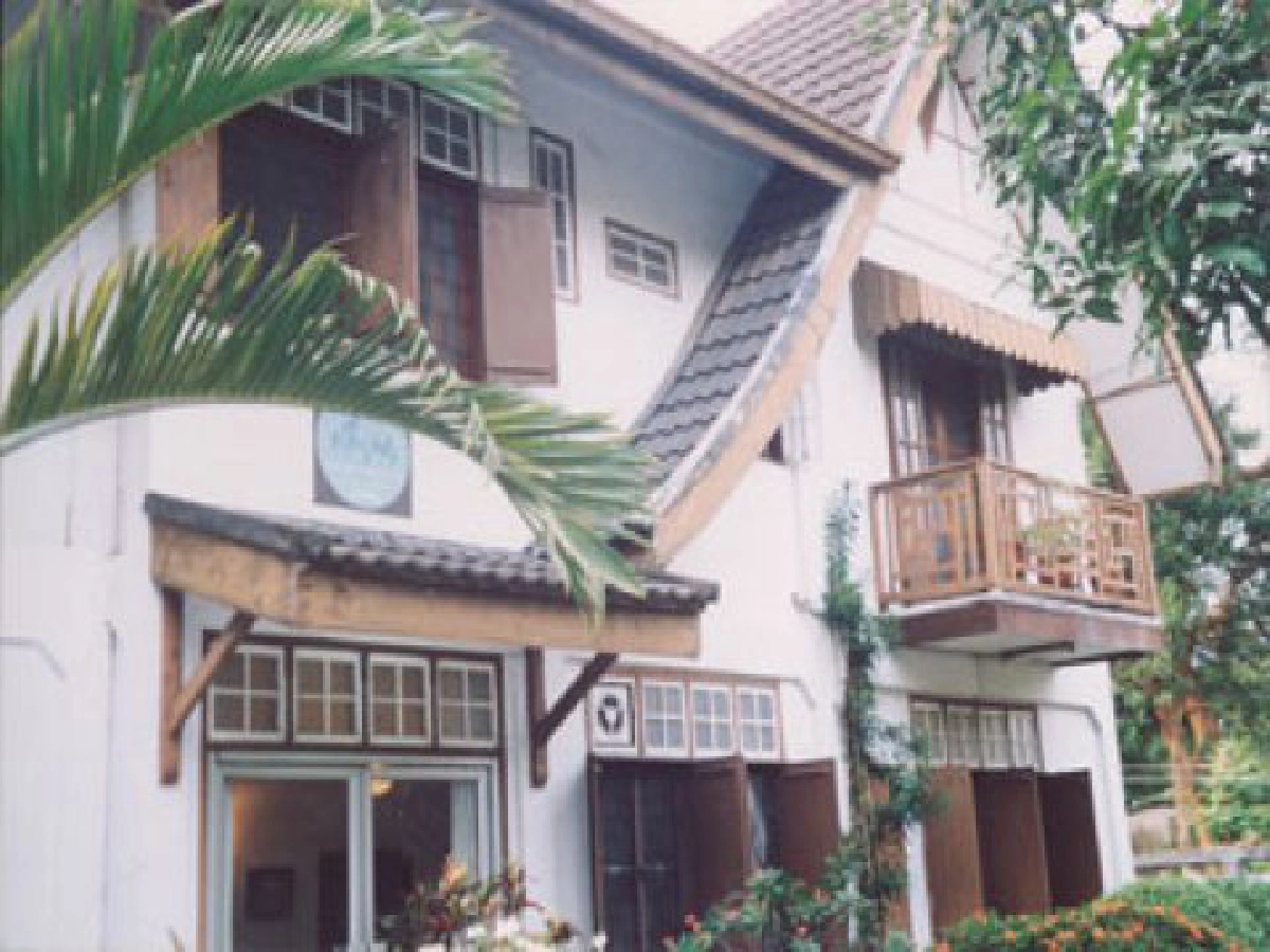 คลื่นคนวรรณกรรม...จูเลียตและความรักของเจนแอร์ คลื่นคนวรรณกรรม...จูเลียตและความรักของเจนแอร์