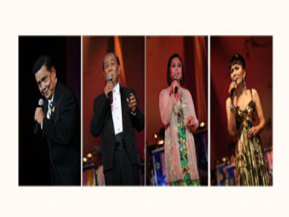 สุเทพ-สวลี ขับกล่อม
บทเพลงพระราชนิพนธ์
สุเทพ-สวลี ขับกล่อม
บทเพลงพระราชนิพนธ์
