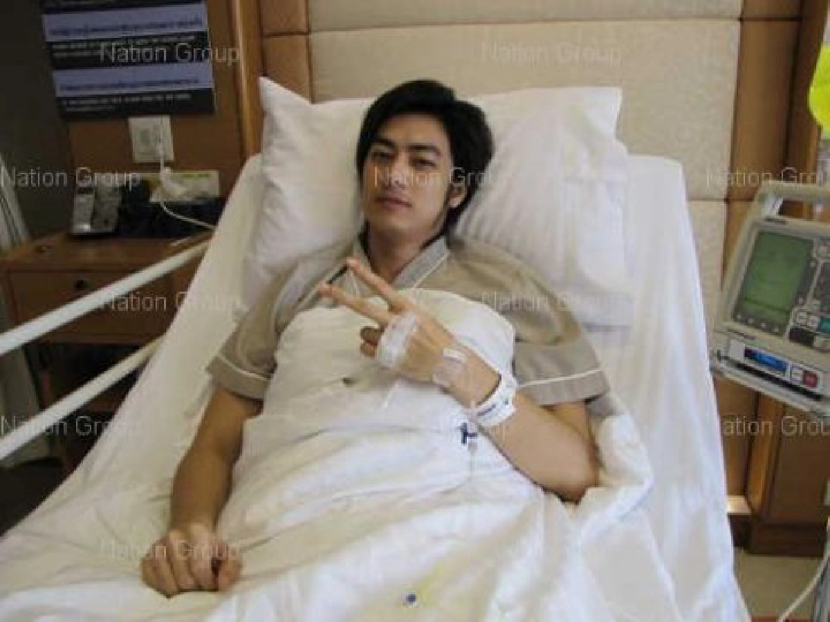 ห้าม"ฟิล์ม รัฐภูมิส่งรพ.หลังคลื่นไส้ ห้าม"ฟิล์ม รัฐภูมิส่งรพ.หลังคลื่นไส้