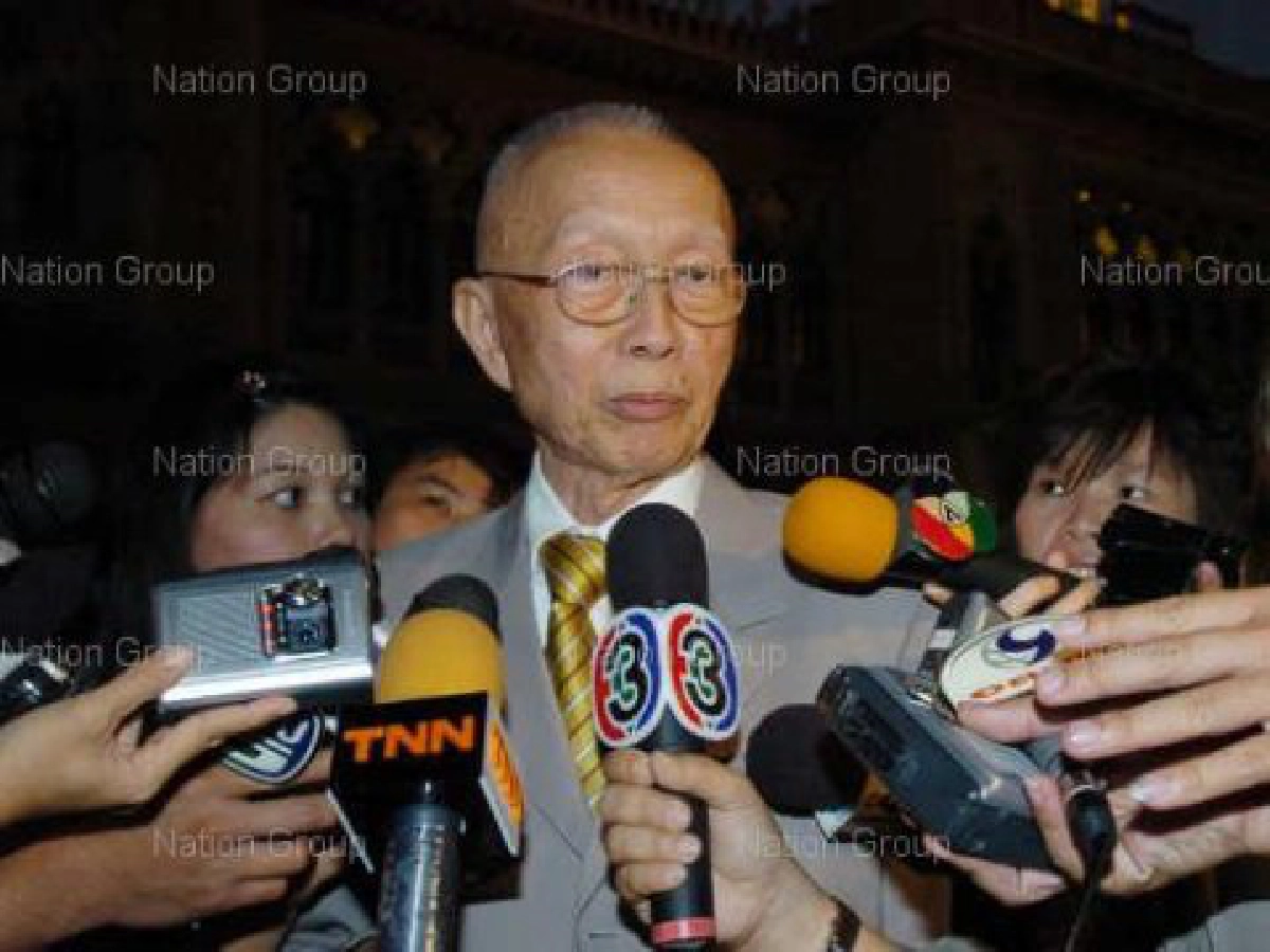 "มาร์ค"ยันครม.ตั้งคกก.ปฏิรูปตำรวจวันนี้ 