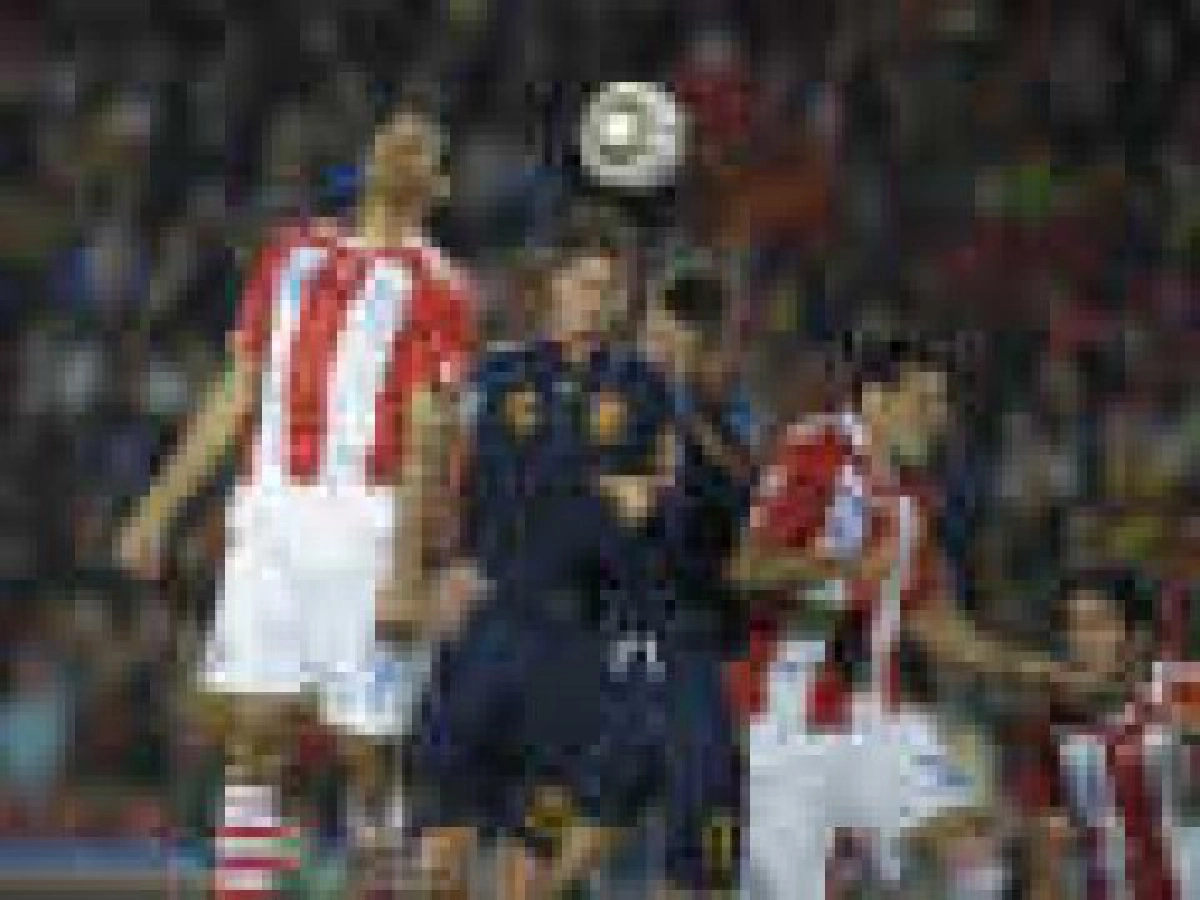 สเปนเฉือนชนะปารากวัย 1- 0 สเปนเฉือนชนะปารากวัย 1- 0
