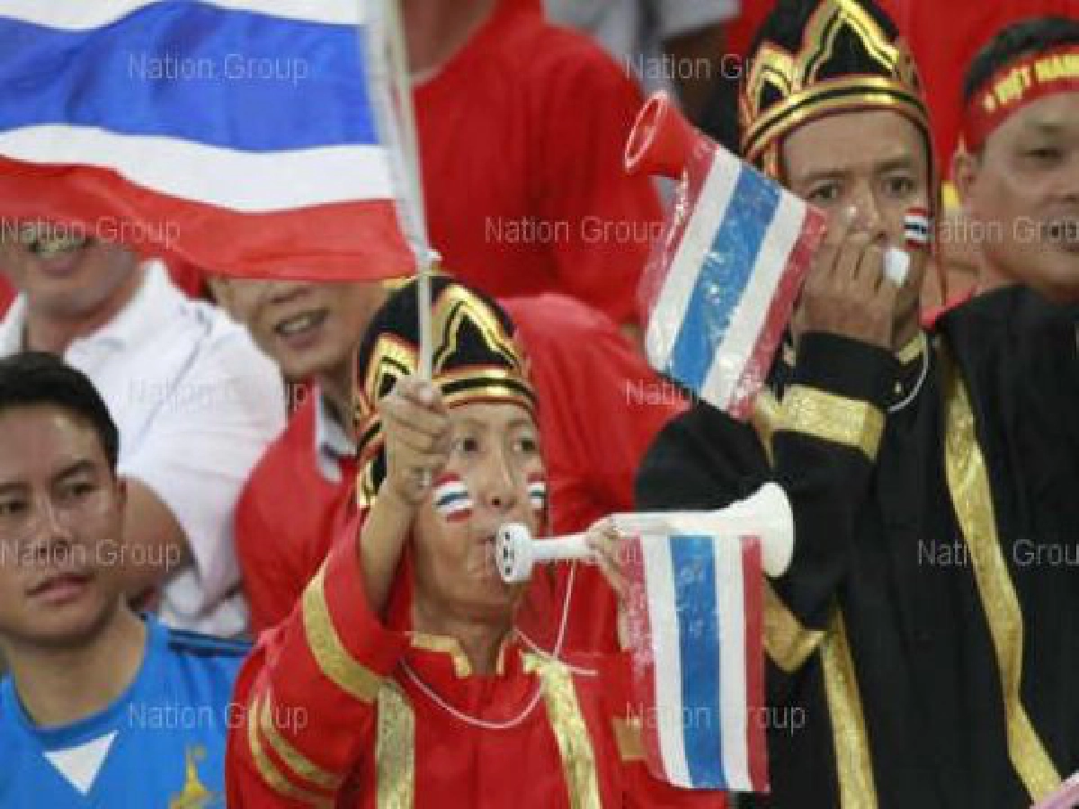 เชิญบอลไทย เก็บตัวแคมป์ผู้ดี เชิญบอลไทย เก็บตัวแคมป์ผู้ดี