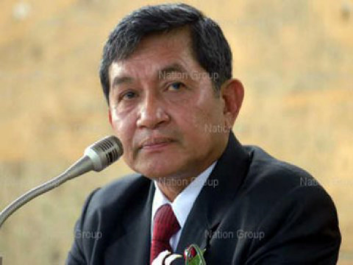 พล.อ.สนธิหนุนคงฉุกเฉินอ้าง"ปลอดภัย-มั่นคง" พล.อ.สนธิหนุนคงฉุกเฉินอ้าง"ปลอดภัย-มั่นคง"