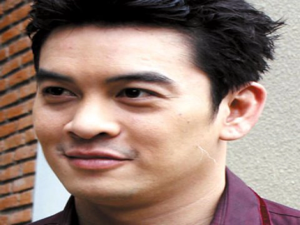 "เพชร"รับเลิก"ชาคริต"แล้วยันสัมพันธ์"เต้"แค่เพื่อน