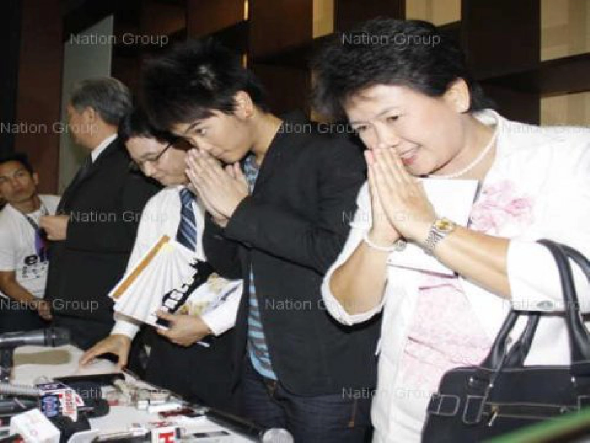'มาร์ควี11'ถอนตัวพร้อมขอโทษนายกฯ 'มาร์ควี11'ถอนตัวพร้อมขอโทษนายกฯ