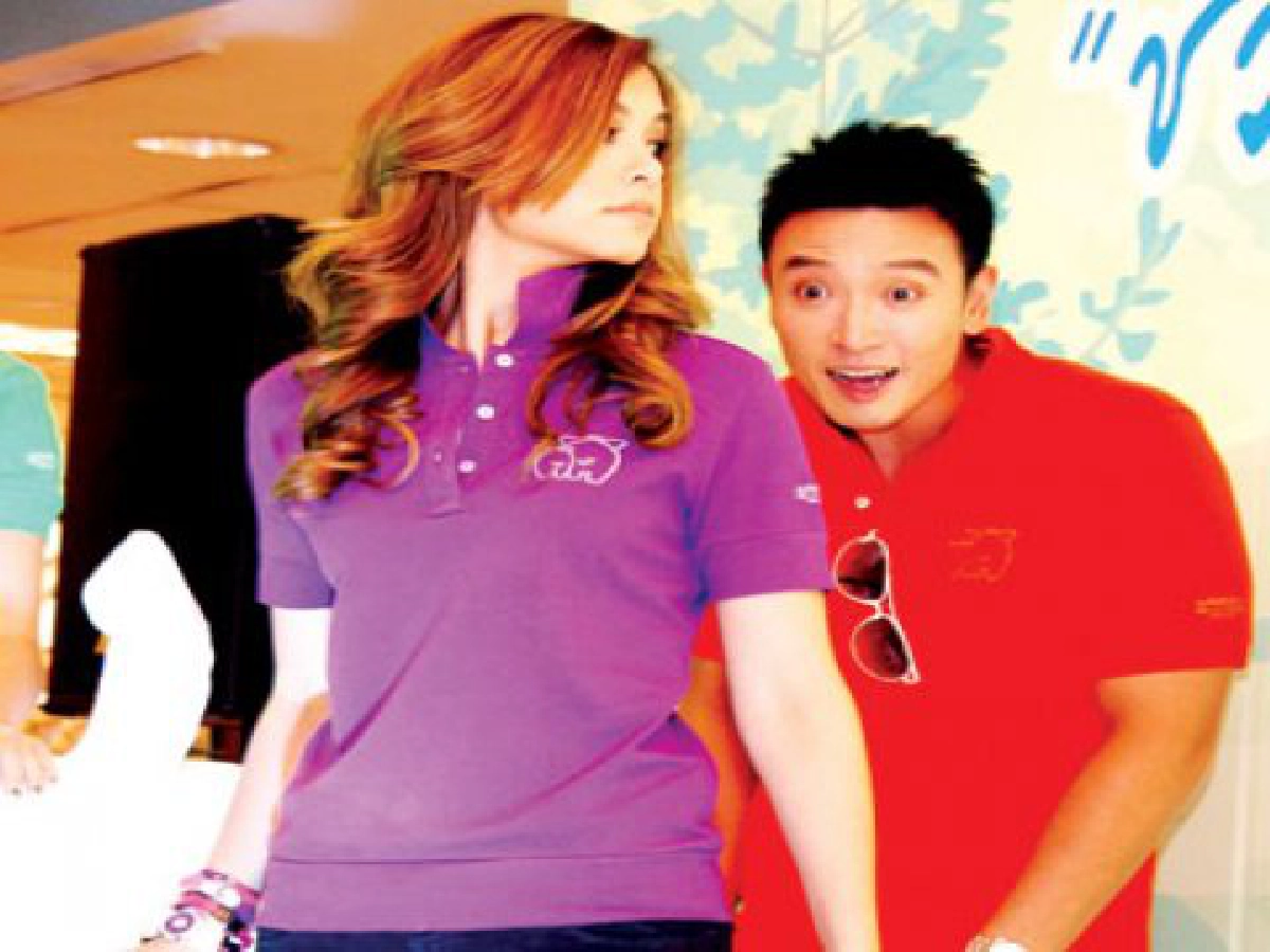 อ๊ะ...อ๊ะ...อ๊ะ ยังไม่ทันแต่งก็หงอซะแล้ว นายชาย...