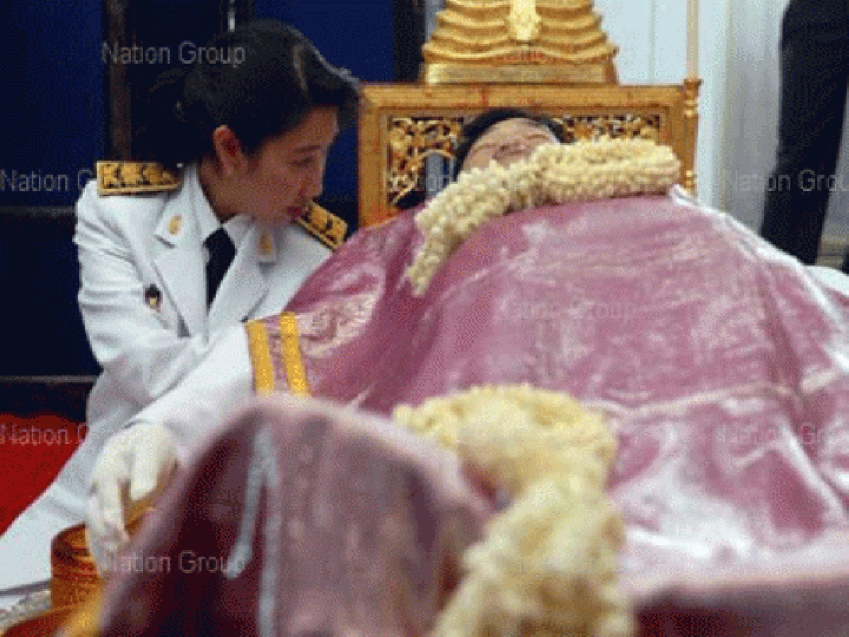 ทำบุญ100วันร่มเกล้าเมียยังทำใจไม่ได้ ทำบุญ100วันร่มเกล้าเมียยังทำใจไม่ได้
