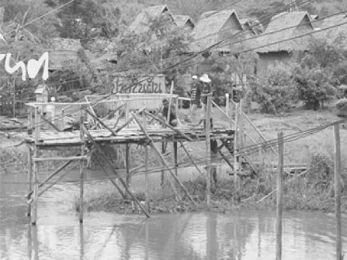 จัดระเบียบผังเมืองปาย   ....หนีซ้ำรอยน้ำท่วมใหญ่   