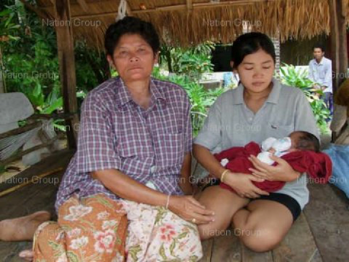 "แม่ - เมีย"โผล่พท.ร่วมแถลงกลัวหรั่งเป็นแพะ