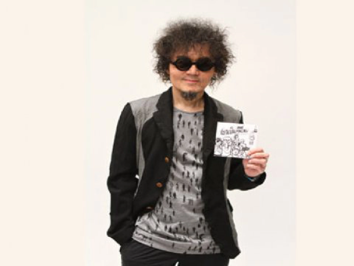 เพชร ฉีกกฎเพลงทางการเมือง
เน้นสามัคคีและสันติภาพ
เพชร ฉีกกฎเพลงทางการเมือง
เน้นสามัคคีและสันติภาพ