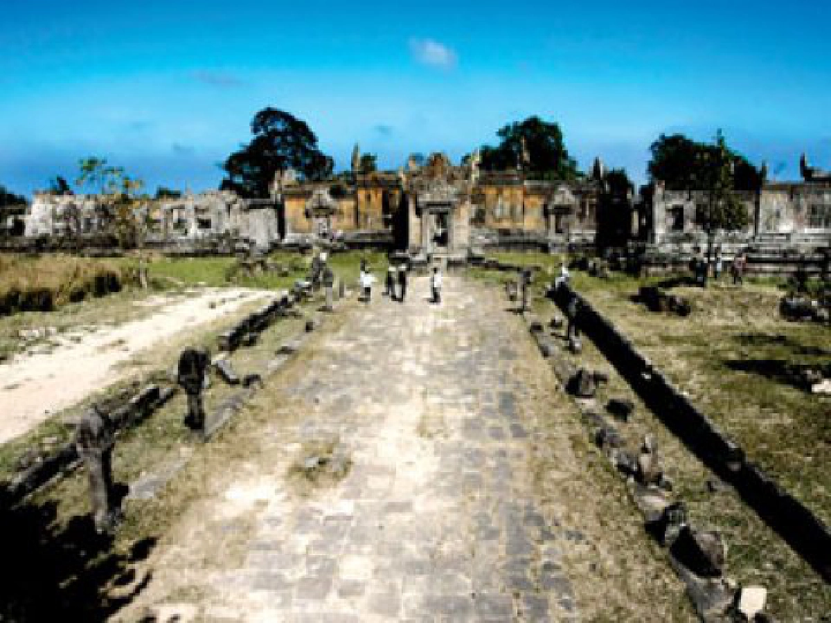 ศรีศักรซัดยูเนสโกไม่บริสุทธิ์ยุรบ.ถอนตัว ศรีศักรซัดยูเนสโกไม่บริสุทธิ์ยุรบ.ถอนตัว
