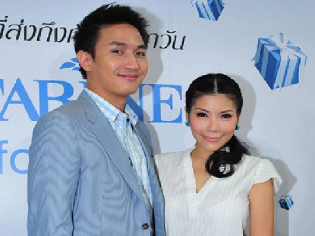 "ของขวัญ" เพื่อความสุขคนไทย
"ของขวัญ" เพื่อความสุขคนไทย