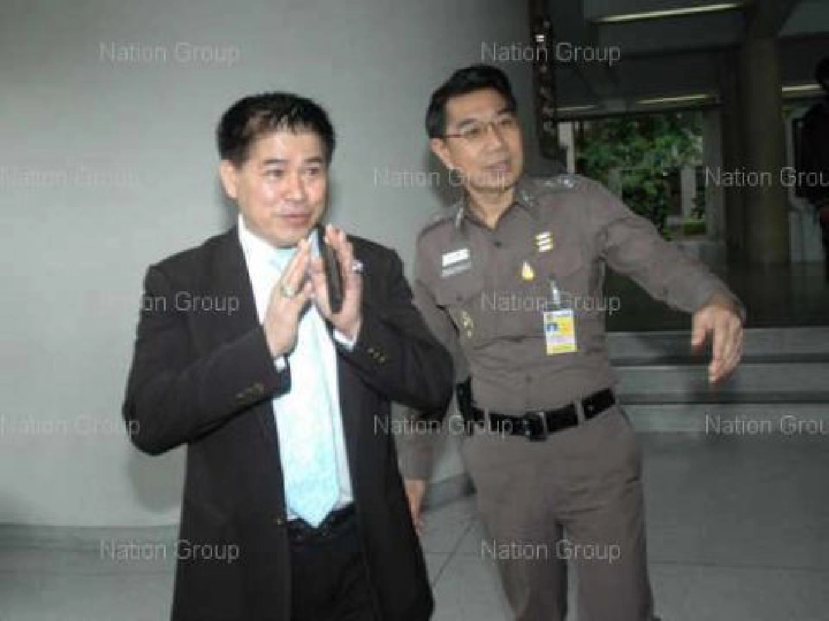 ผู้กองมนัสปัดไม่เกี่ยวบึ้มหน้าบิ๊กซี-รางน้ำ ผู้กองมนัสปัดไม่เกี่ยวบึ้มหน้าบิ๊กซี-รางน้ำ