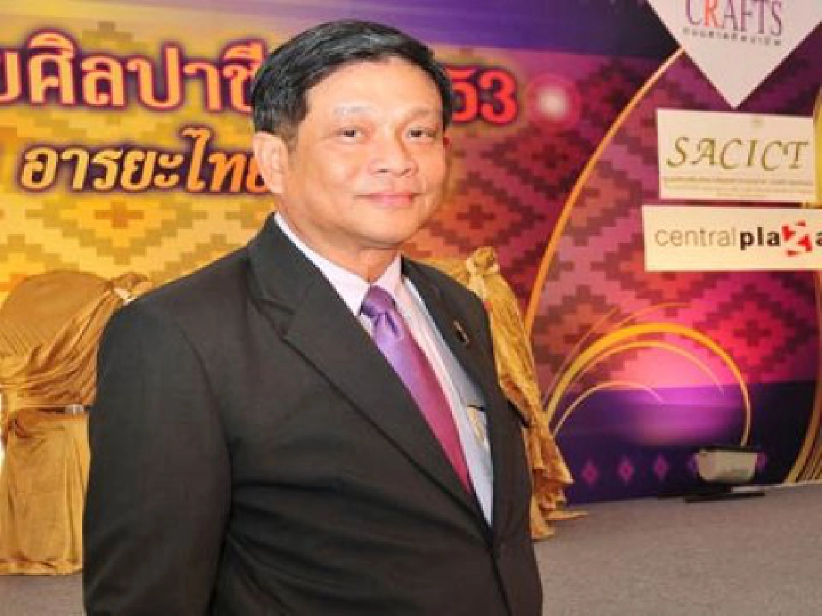 ส่งเสริมไทย บนถนนศิลป์ 4 สาย
ส่งเสริมไทย บนถนนศิลป์ 4 สาย