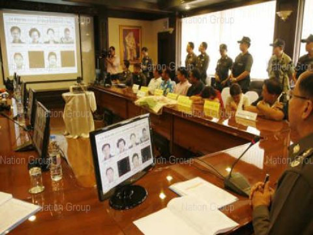 สารพันตำรวจ : "พรีเซนเตชั่น"โยงคดีมิติใหม่ตำรวจภาค 5 สารพันตำรวจ : "พรีเซนเตชั่น"โยงคดีมิติใหม่ตำรวจภาค 5
