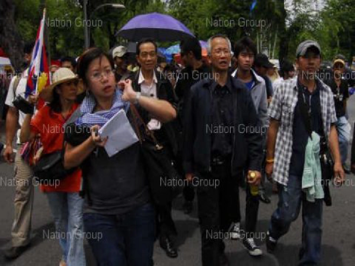พธม.ย้ายไปชุมนุมหน้ากองทัพภาคที่1 พธม.ย้ายไปชุมนุมหน้ากองทัพภาคที่1