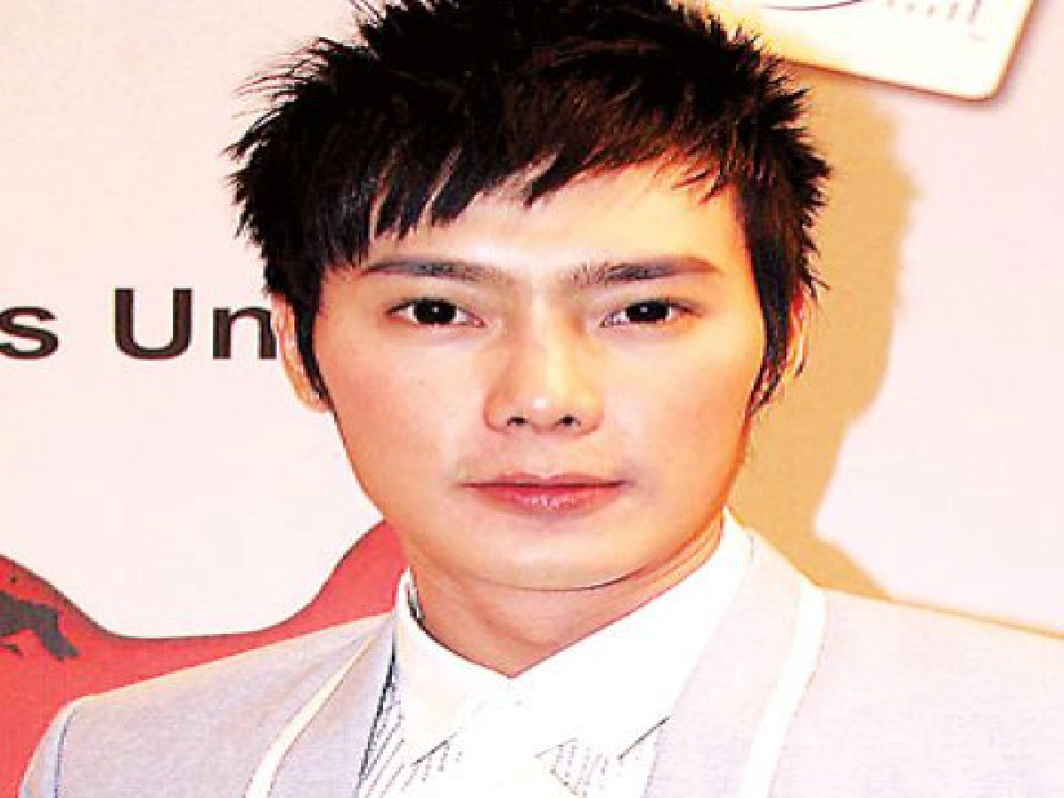 ย้ำสัมพันธ์แค่น้อง'ต๊ะ'ไม่สน'ออย'จีบ'ปาย' ย้ำสัมพันธ์แค่น้อง'ต๊ะ'ไม่สน'ออย'จีบ'ปาย'