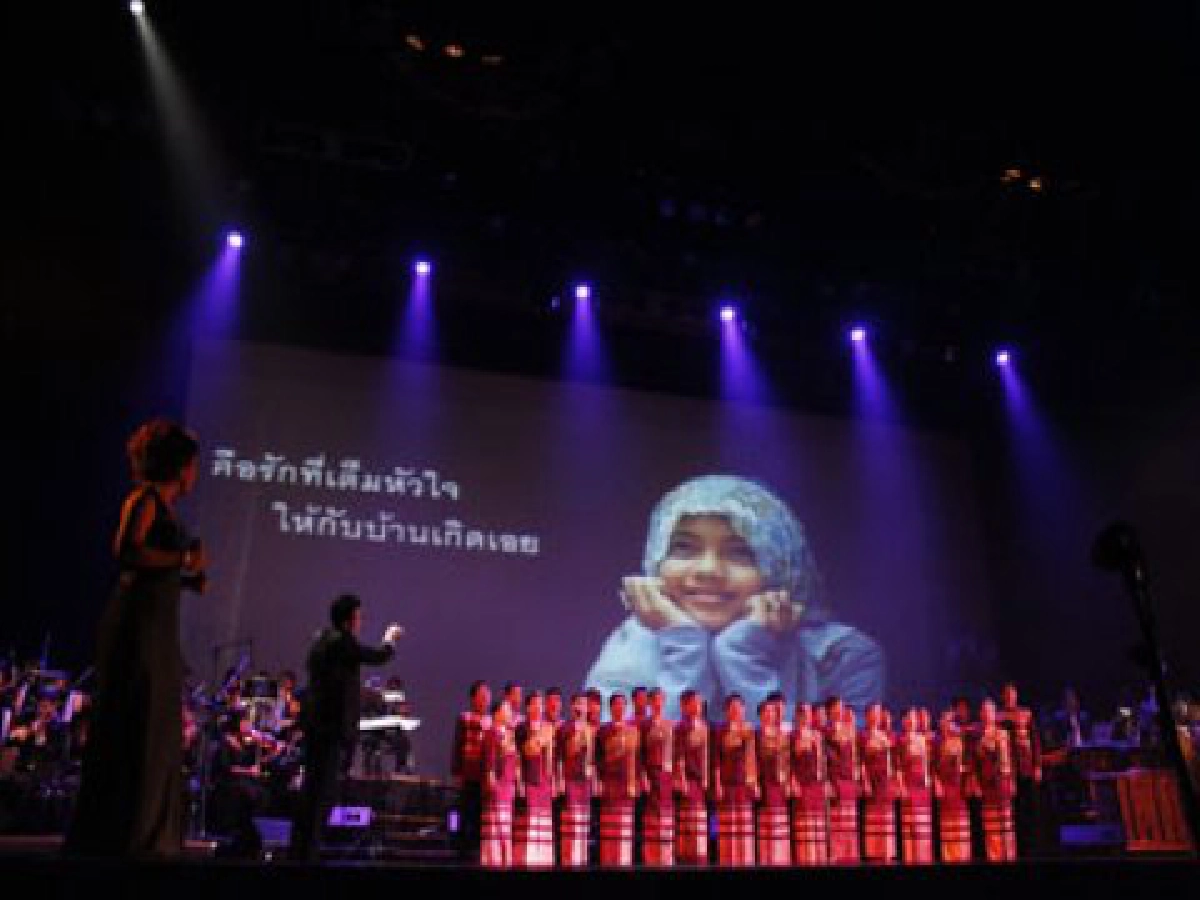 คอนเสิร์ต "คุณพระช่วยฯ ปี 2"
สร้างปรากฏการณ์ครั้งแรกของโลก !! คอนเสิร์ต "คุณพระช่วยฯ ปี 2"
สร้างปรากฏการณ์ครั้งแรกของโลก !!