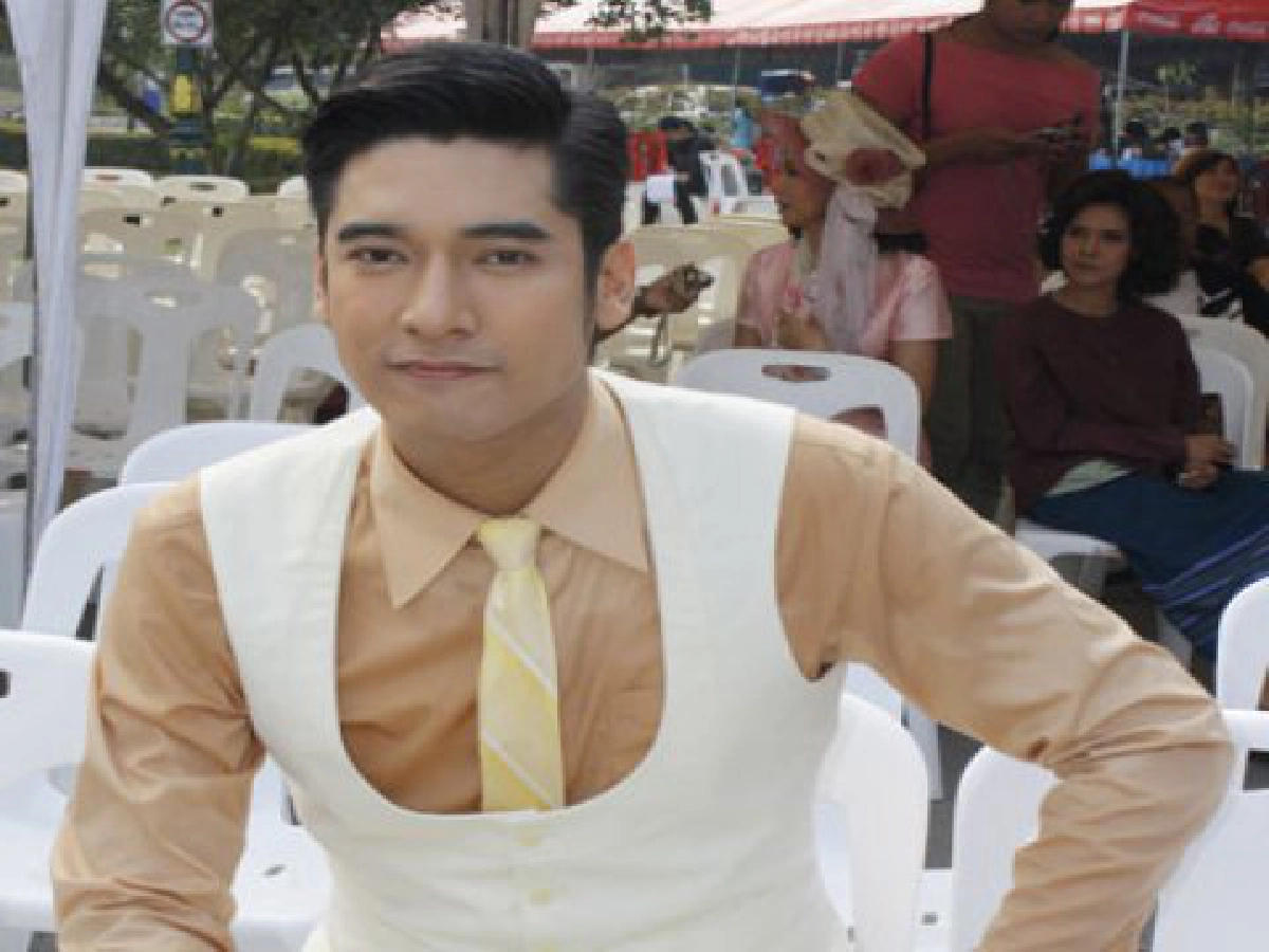 อังคารที่ 17 สิงหาคม 2553 อังคารที่ 17 สิงหาคม 2553