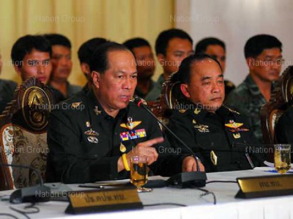 ป๊อกปัดข่าวทหารส่งท่อน้ำเลี้ยงแดง ป๊อกปัดข่าวทหารส่งท่อน้ำเลี้ยงแดง