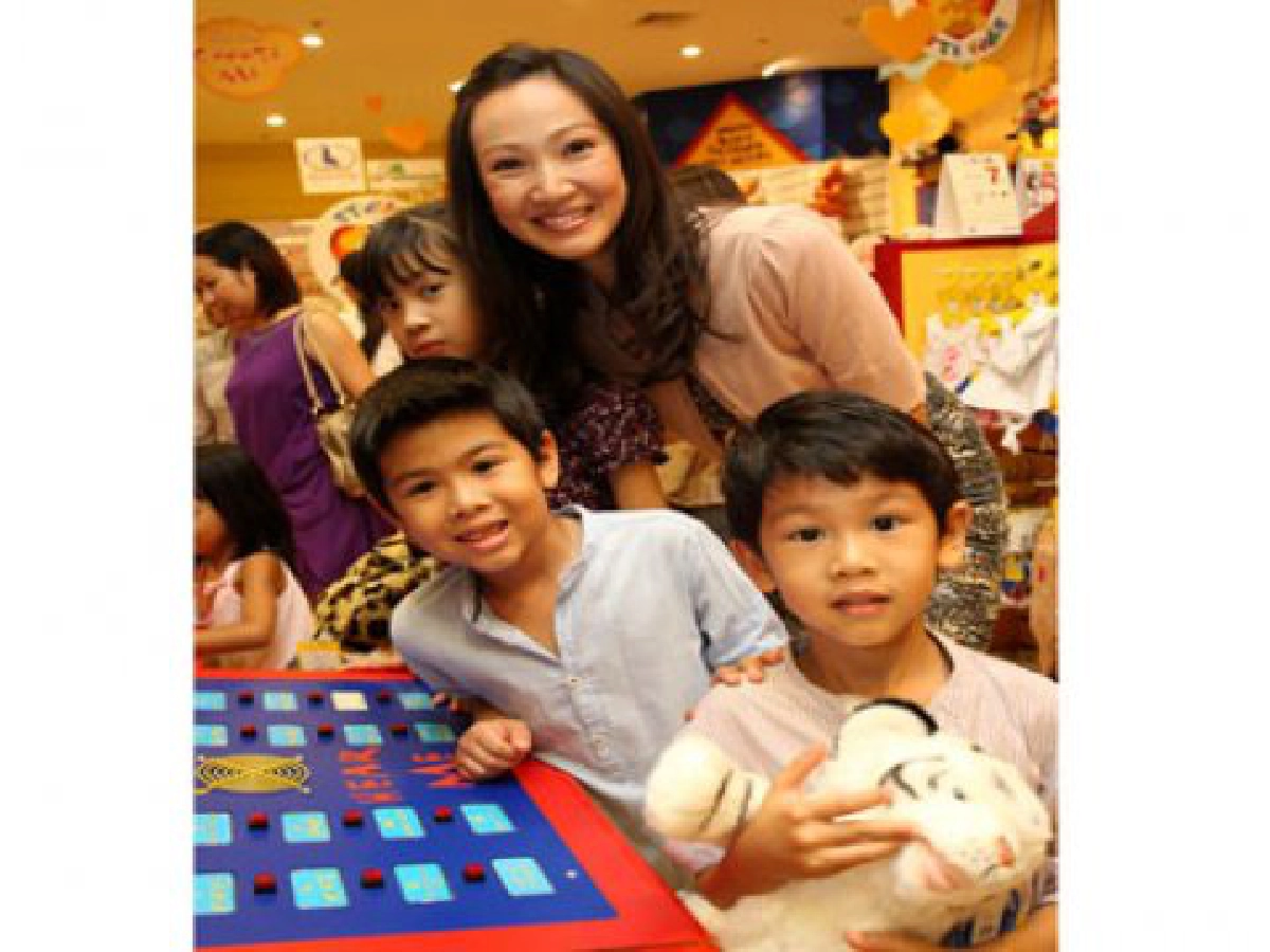 ร่วมปลูกฝังลูกน้อยให้รู้จักแบ่งปัน
ร่วมปลูกฝังลูกน้อยให้รู้จักแบ่งปัน