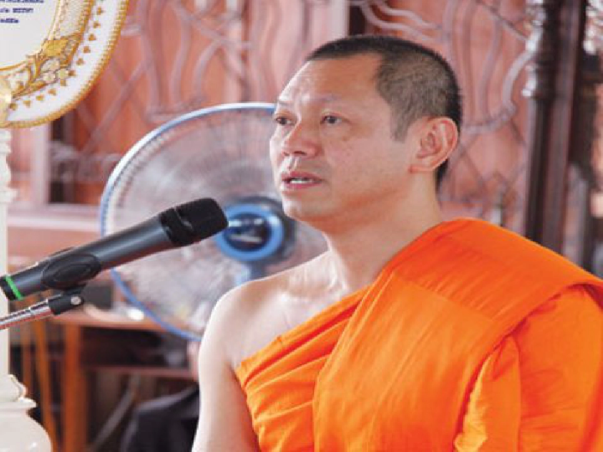 ปิดวัดปรับปรุงวัด
การพัฒนาวัดในแนวคิดของ..."หลวงพี่สงบ"

