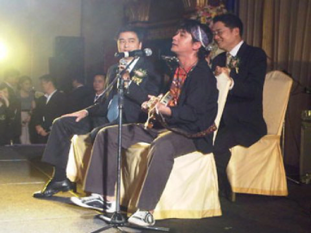 มาร์คครวญเพลง"ตลอดเวลา"กับ"ปู"พงษ์สิทธิ์ มาร์คครวญเพลง"ตลอดเวลา"กับ"ปู"พงษ์สิทธิ์