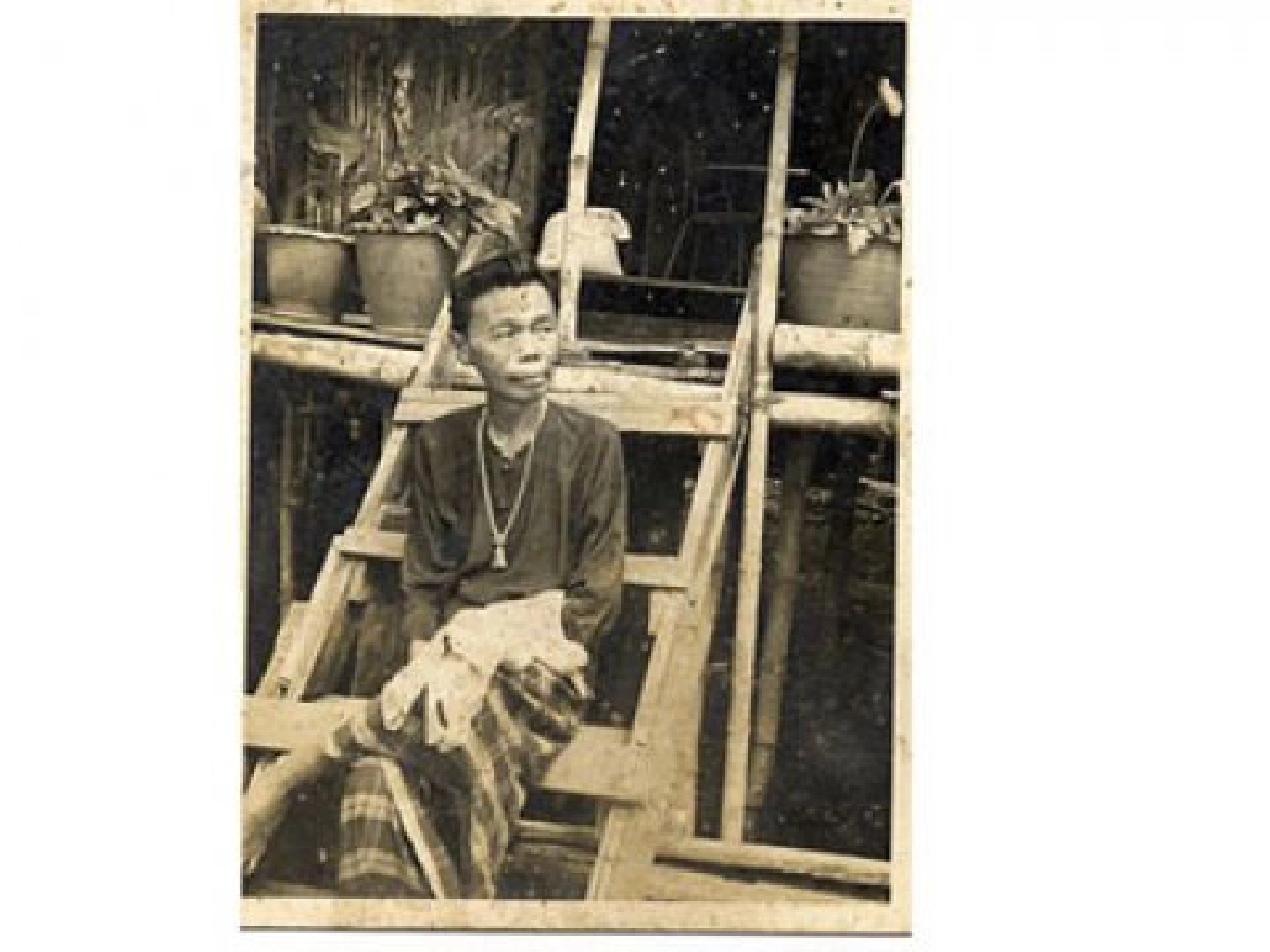 สุริยะ เปิดใจพิพิธภัณฑ์ครูไพบูลย์
แหล่งเรียนรู้ไม่ใช่แค่เพื่อขอหวย
สุริยะ เปิดใจพิพิธภัณฑ์ครูไพบูลย์
แหล่งเรียนรู้ไม่ใช่แค่เพื่อขอหวย
