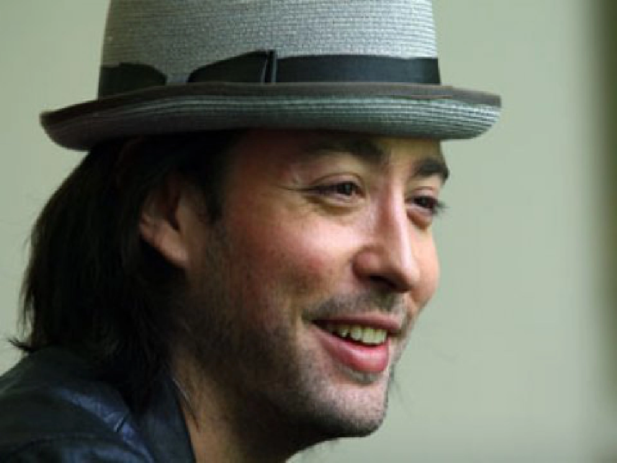 ความพยายามและความสำเร็จ
กับการโกอินเตอร์ของ ฮิวโก้
ความพยายามและความสำเร็จ
กับการโกอินเตอร์ของ ฮิวโก้