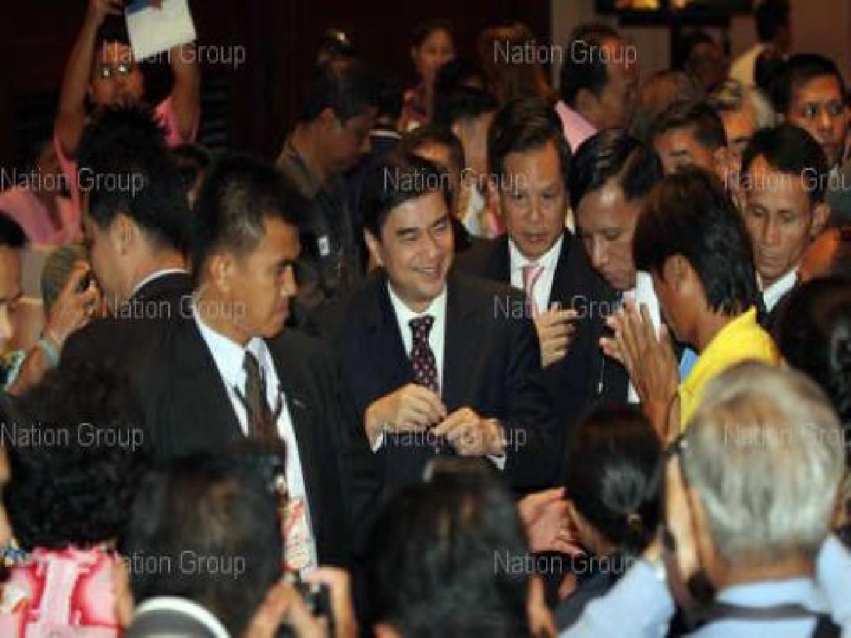 สนธยารับคุย9ส.มาร์คเชิญร่วมพิทักษ์ยุติธรรม สนธยารับคุย9ส.มาร์คเชิญร่วมพิทักษ์ยุติธรรม