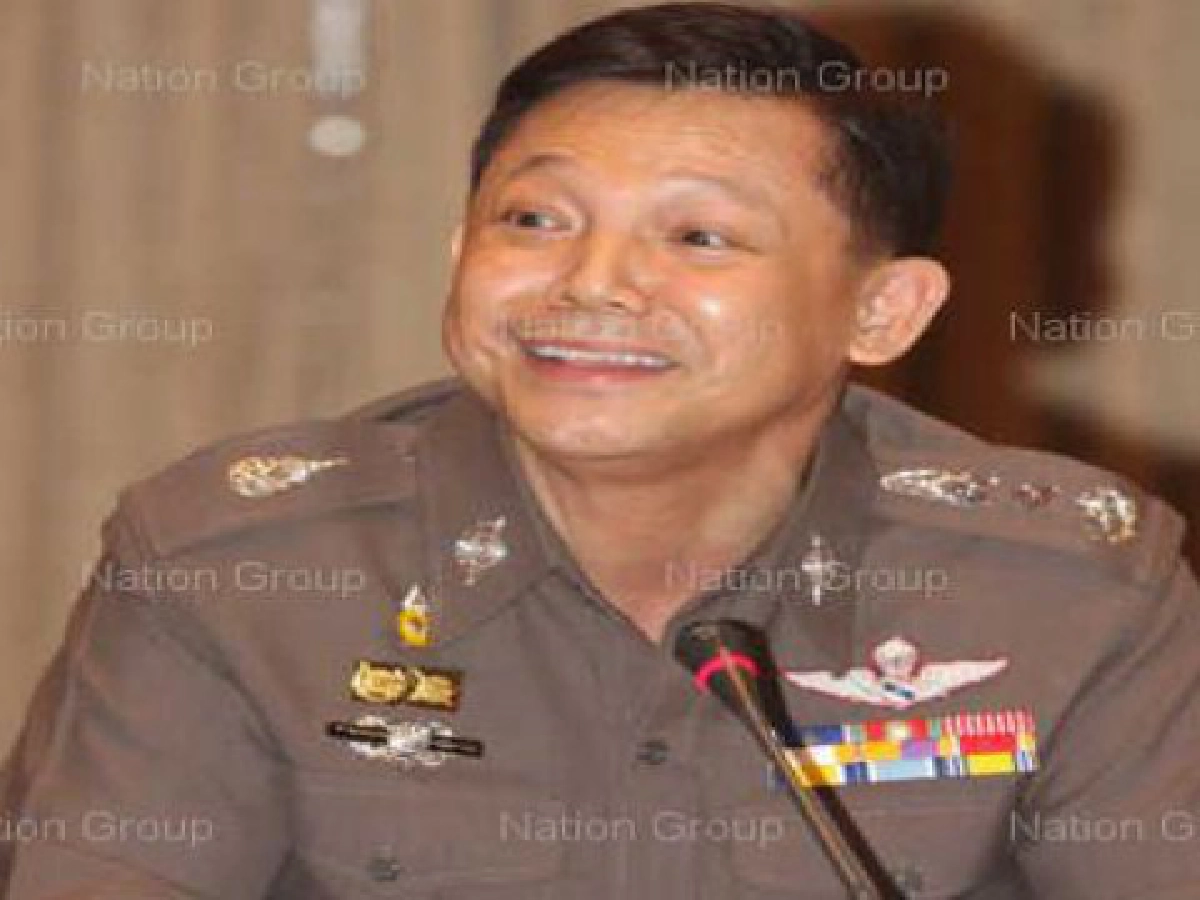 "พงศพัศ"วางไมค์ "พงศพัศ"วางไมค์