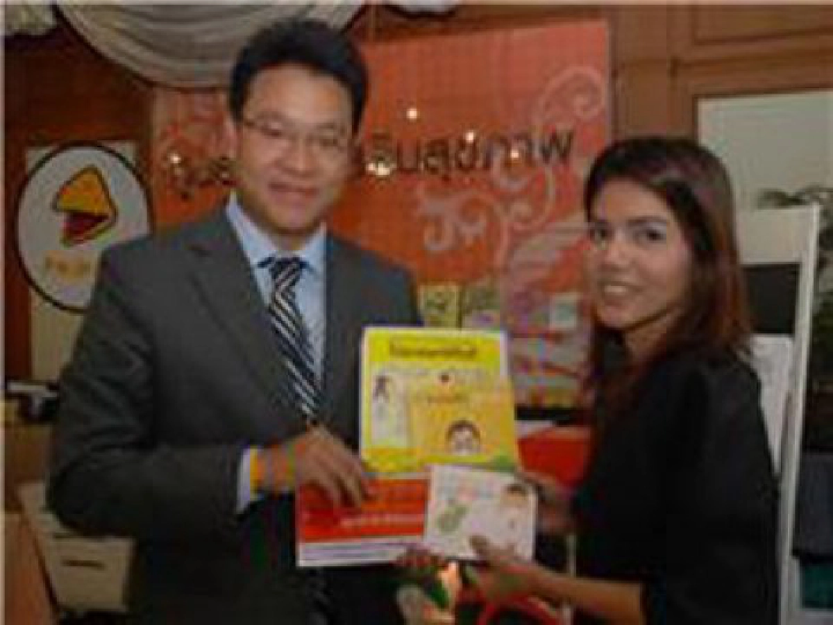 นักการเมืองแห่ฉีดวัคซีนกันหวัดหลังส.ส.ป่วย2คน 