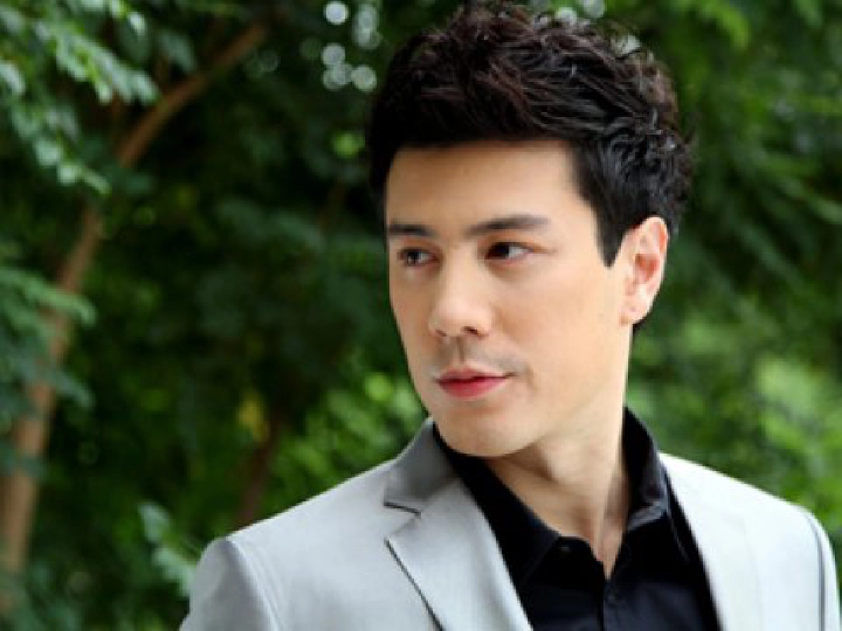 เสาร์ที่ 18 กันยายน 2553

