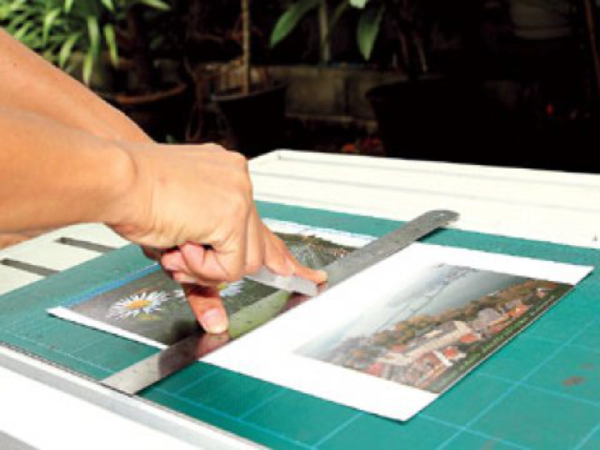 การเดินทางมิตรภาพและกระดาษแห่งความคิดถึง