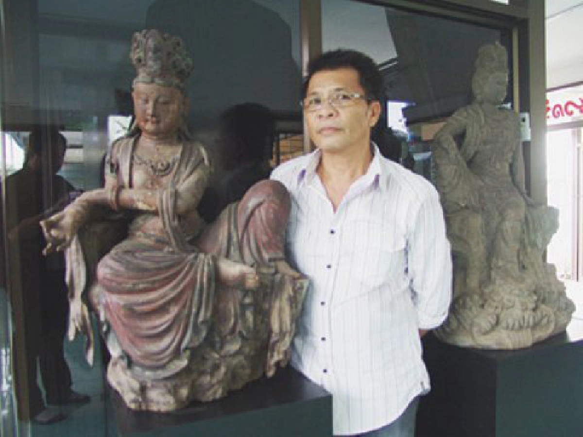 ตลาดพระในตลาดน้ำ
ตลาดพระเครื่องในแนวคิด..."โก๋ ริเวอร์"
ตลาดพระในตลาดน้ำ
ตลาดพระเครื่องในแนวคิด..."โก๋ ริเวอร์"