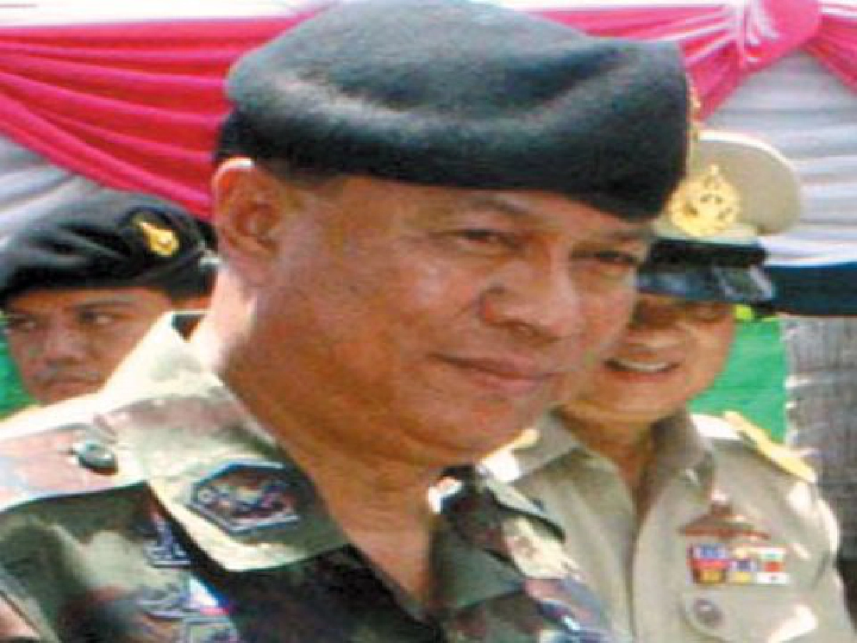 อนุพงษ์-อภิชาตหลังเกษียณหนีนักข่าว-การเมือง อนุพงษ์-อภิชาตหลังเกษียณหนีนักข่าว-การเมือง