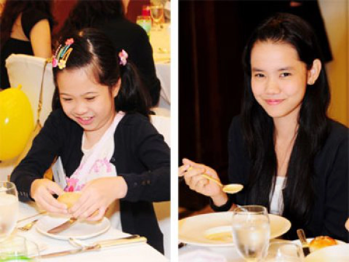 เรียนรู้มารยาทบนโต๊ะอาหาร 