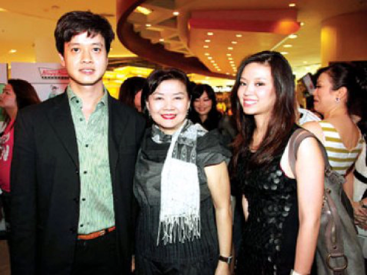 คลื่นมหาชนมุ่งหา"โดนัท"เจ้าตำนาน